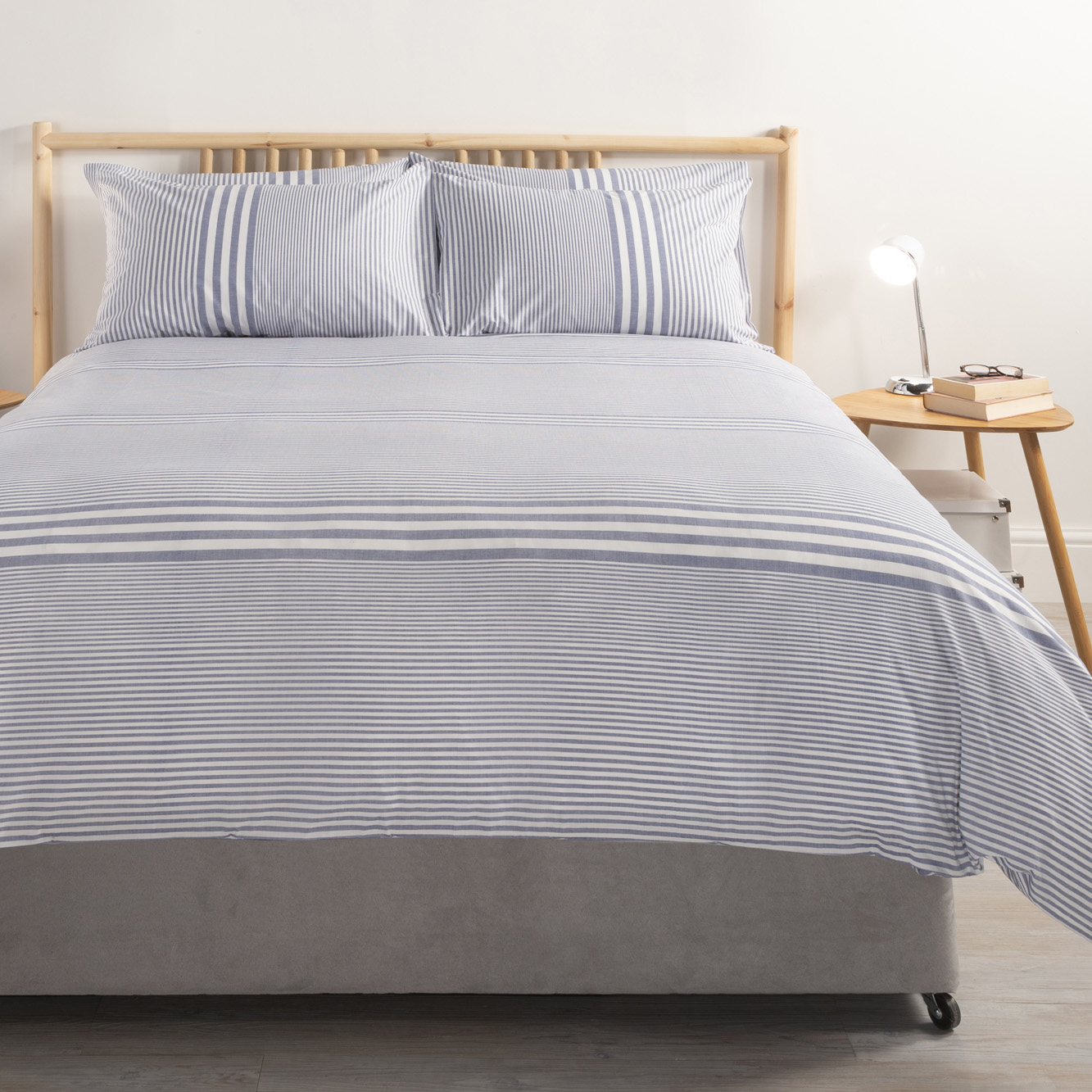 Cannes Nautical Blue Striped Egyptian Cotton 200 Thread Count Duvet Cover Set Mediterranean Linens