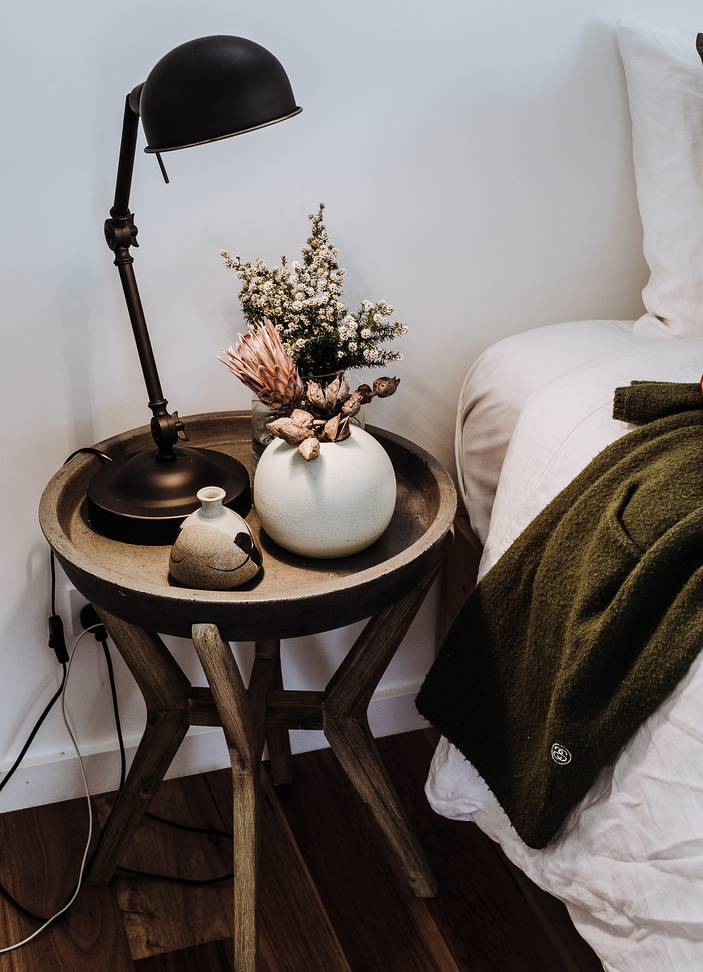 dried flowers in bedroom